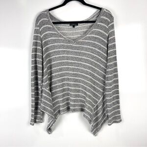 Beyond Yoga V-Neck Knit Sweater Grey Striped Women's Size Large Pullover